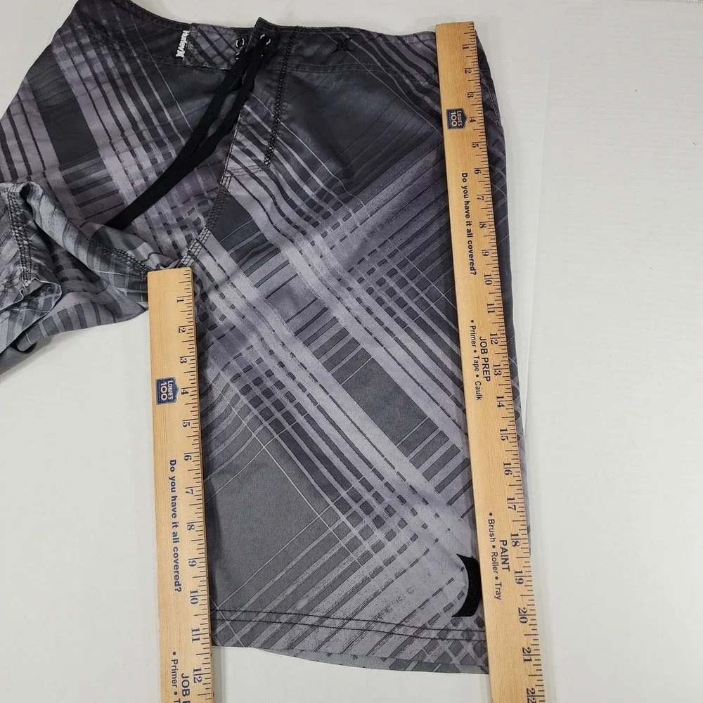 Hurley Board Short sz 30 Men Gray Abstract Plaid Swim Surfer Skater Beach Preppy